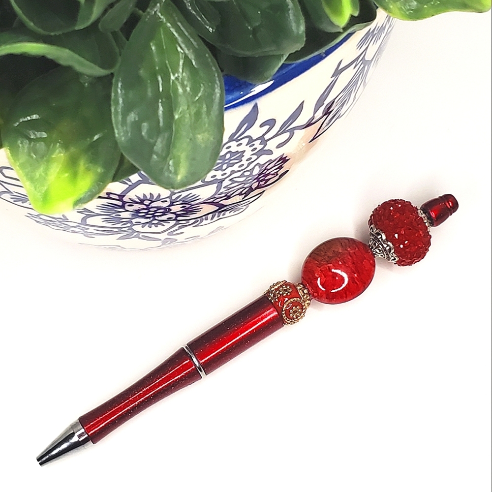 LADY IN RED BEADED PENS